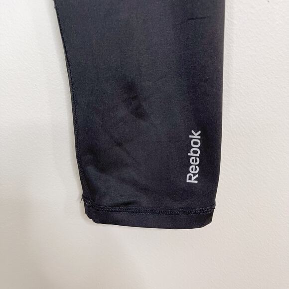 Reebok Womens Small S Black Gray Jacquard Mesh Inset Capri Leggings Workout - Picture 7 of 8